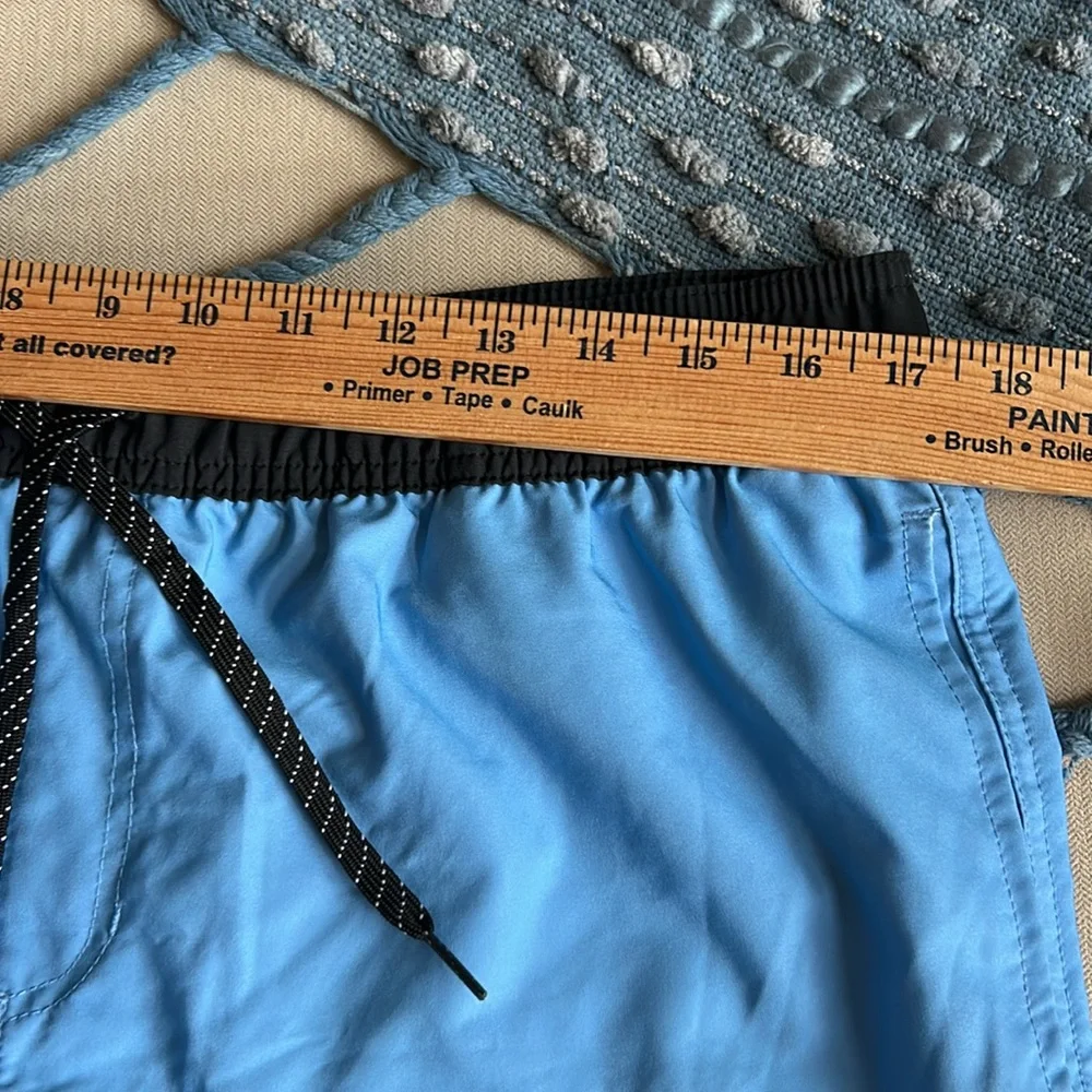 NWOT QuikSliver Men's Two-Tone Blue Swim BoardShorts‎ with liner Size L
